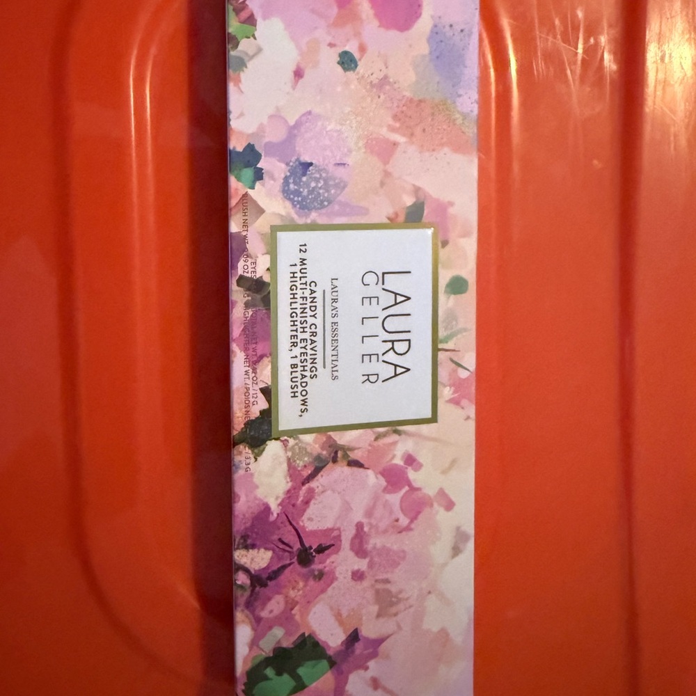 Laura Geller Floral Eyeshadow Palette - candy cravings